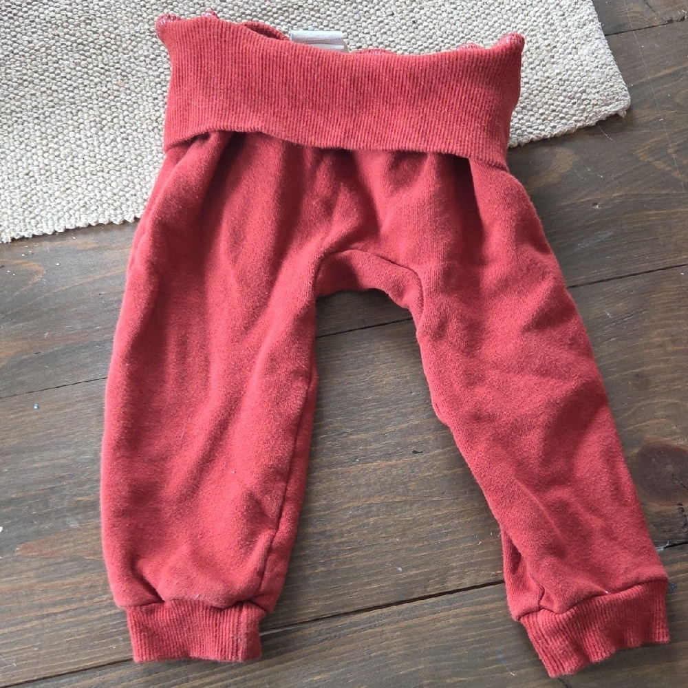 Cozy Red Kids Matching Set - Picture 5 of 6